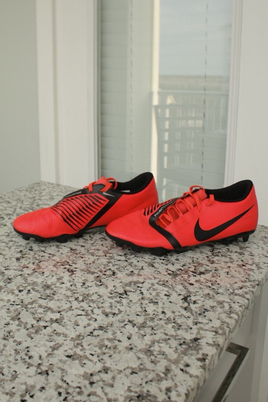 Nike Phantom VNM Venom Academy FG Soccer Cleats Bright Crimson Black Size 10